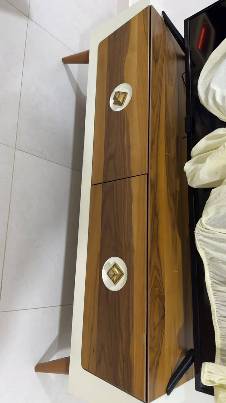 غرفه تركي اخت الجديده 5قطع هيه ودوشك 600 ديوان شغل سليمانيه 10مقاعد بدون ضرر السعر 550 طبله وسطيه وميز بلازمه 125 العنوان بغداد مطار المثنى مجمع. دار السلام


**إذا كنت صاحب هذا الإعلان وتريد حذفه لأي سبب، رجاءا أرسل رسالة إلى الدعم الفني**