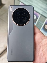 تيكنو كامون ٤٠ برايمر • ٢٥٦/١٢ • شاشة مشروخة