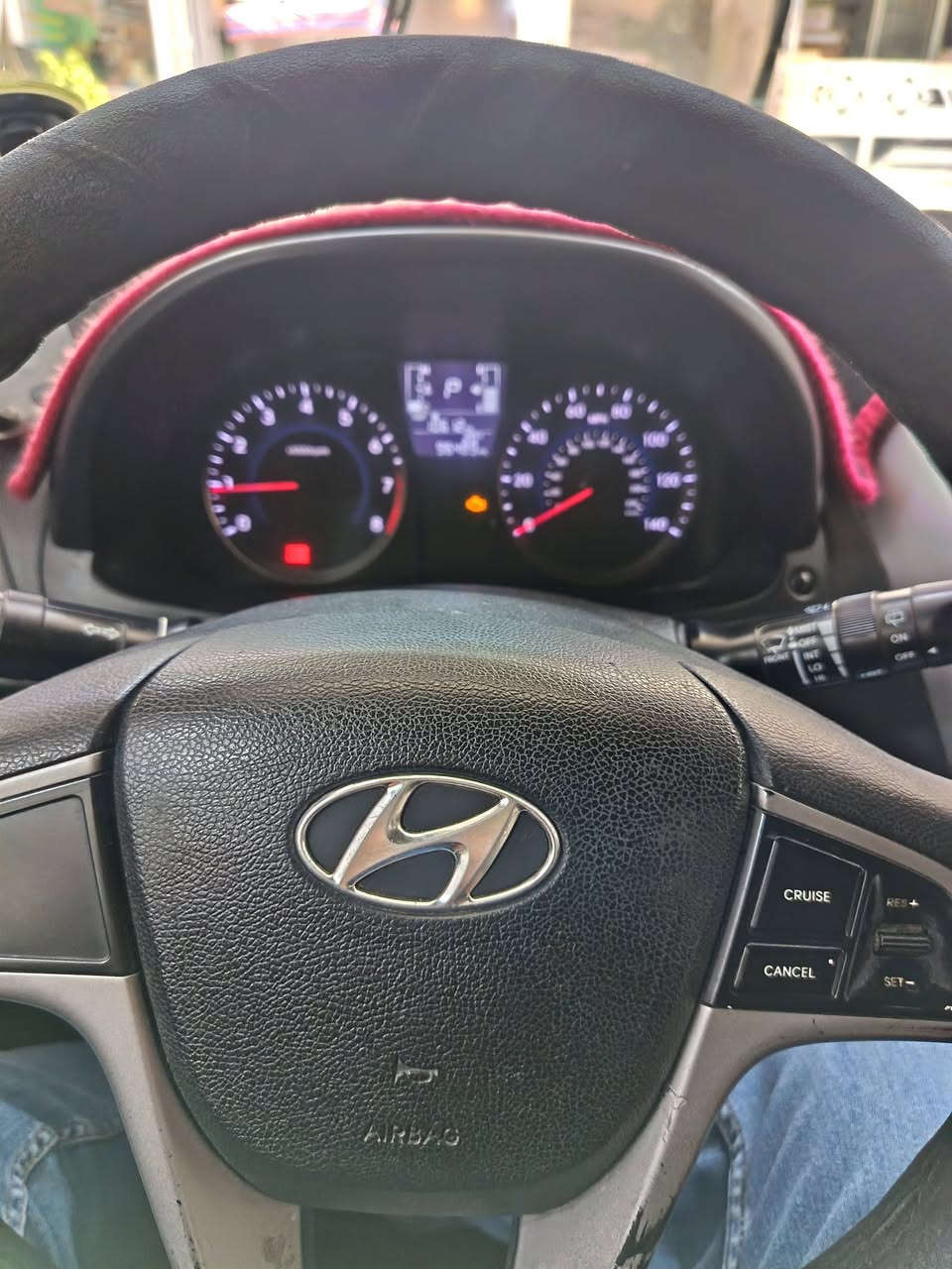 سلامو عليكم  اكسنت موديل15
وارد أمريكي بي صبغ دعاميه 
ودواسه جهة الصدر ماشيه 96
السعر 65 وبيهة مجال
المسكينه بيهة ضعف
التحويل ثاني يوم العنوان
بياع *********** وتساب
