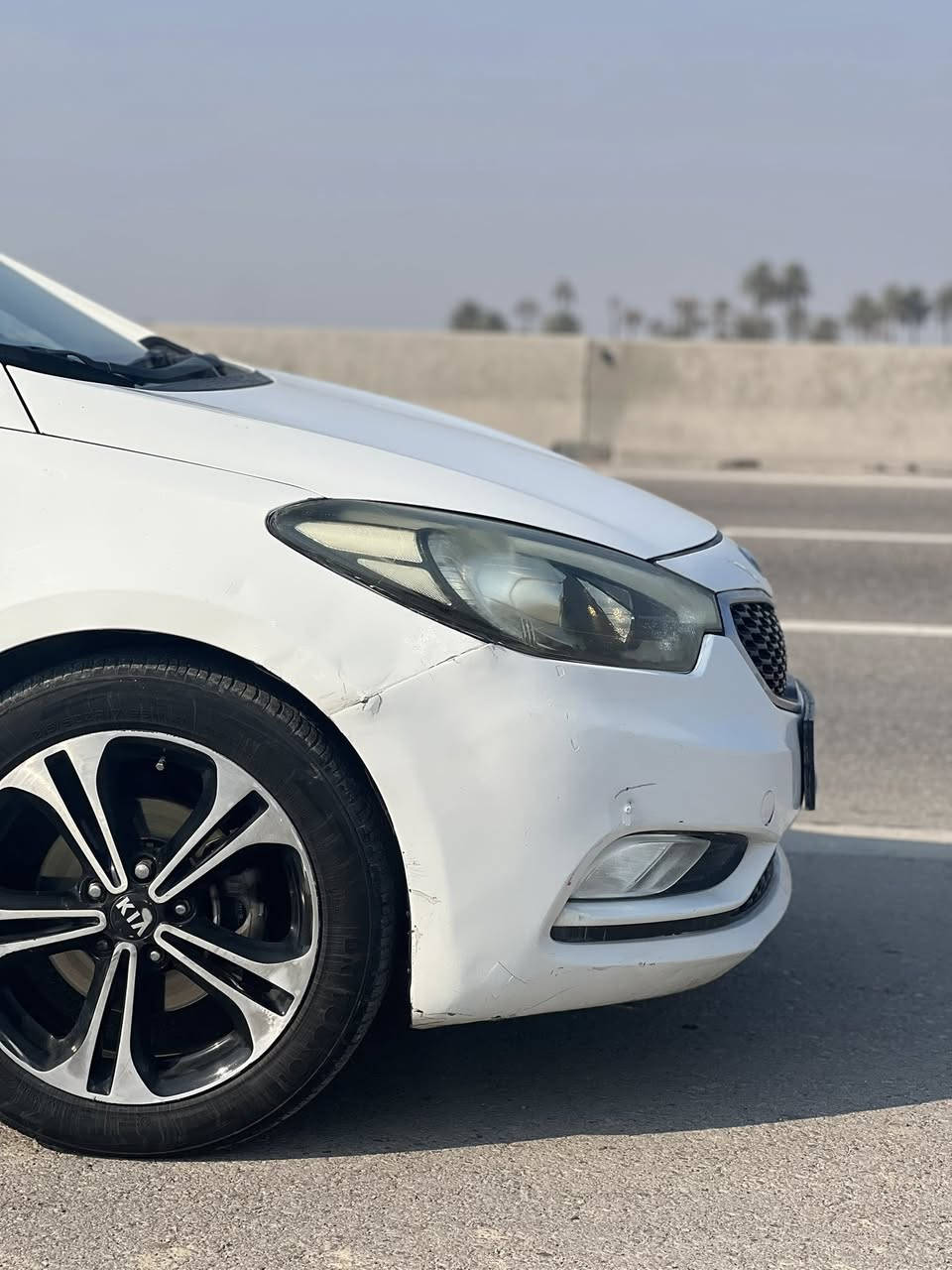 سلام عليكم البيع كيا سيراتو 2014 خليجي🥰
السيارة نص فول 
بيها شبر صبغ بالبنيد 
وبيها قطعتين بارد 
مواصفات 
فول تحكم ستيرن 
شاشة + كامرة 
فول حساسات 
محرك 1600 دوش 
كير 6 نمر 
شاشة اعطال 
منضومة زنون 
ويل كب 17 رياضي 
حدادية 80‎%‎ 
رقم اربيل الدولي شرط تحويل 
سنوية جديد 
السعر 115$ وبي مجال 
 سعر مااقفل بالموبايل تعال شوف وعيوني الك 
مكاني بغداد الكرخ 
الاتصال ***********
0️⃣7️⃣8️⃣7️⃣4️⃣2️⃣9️⃣3️⃣6️⃣9️⃣5️⃣
