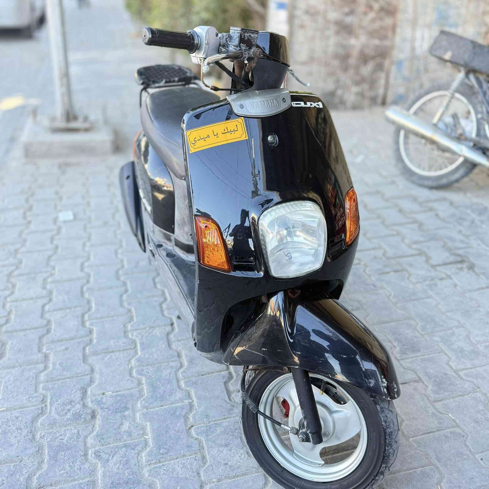 السلام عليكم  دراجه ماكس بوليسي للبيع كفرات مختم الدارجه انضف من الصوره مكفول مكينه وشاصي السعر 800 وبيه مجال حك الجيه مكاني كربلاء حي الغدير  الاستفسار النتصل عله الرقم غير متواجد عل خاص ***********
