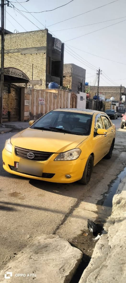 السلام عليكم للبيع سيارة BYD  G3 سيارة نظيفة موديل 2012 محرك كورلة 1600 كير اوتو تبريد شغال شاشة كامرة فتحة بالقمارة بصمة تخم تاير كشنات جلد  السيارة رقم بغداد سنوية لل 2029 باسمي مصفرة هيئة وغرامات السعر  52S  وبيها مجال قليل للاستفسار *********** ما اجاوب تعليقات
