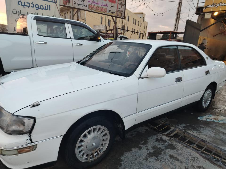 سلام عليكم 
كراون بطه موديل 1992 رقم أنبار إنكليزي باسمي تحويل ثاني يوم مكفوله من الكصه والعبث ونقل الجثه والعيب الشرعي سياره خير من الله السعر 60 وبي مجال  مكاني بغداد للستفسار اتصال ***********بي واتساب
