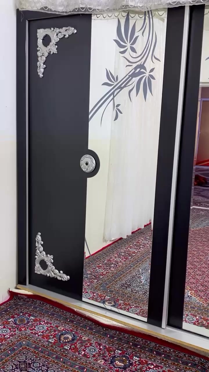 بۆفرۆشتن هەولیر بنەسڵاوە. جەکمەجیکی تریشی لەگەلە. پاکو خاوێن.       ١٥٠ هەزار


**إذا كنت صاحب هذا الإعلان وتريد حذفه لأي سبب، رجاءا أرسل رسالة إلى الدعم الفني**