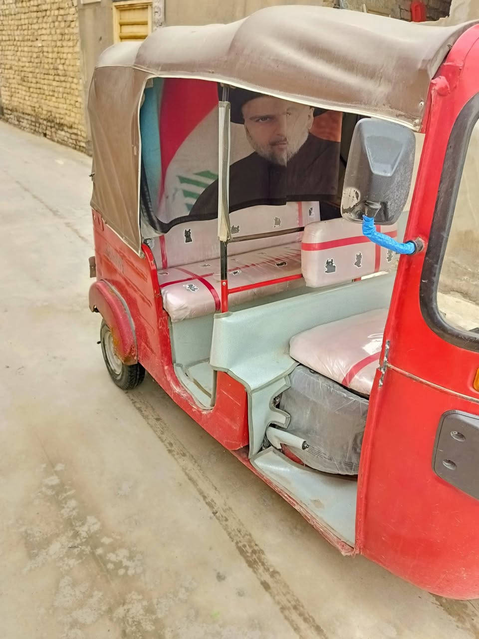 سلام عليكم تكتك لبيع موديل 2018 السعر  5مليين وبيهه مجال 
***********بس واتساب
