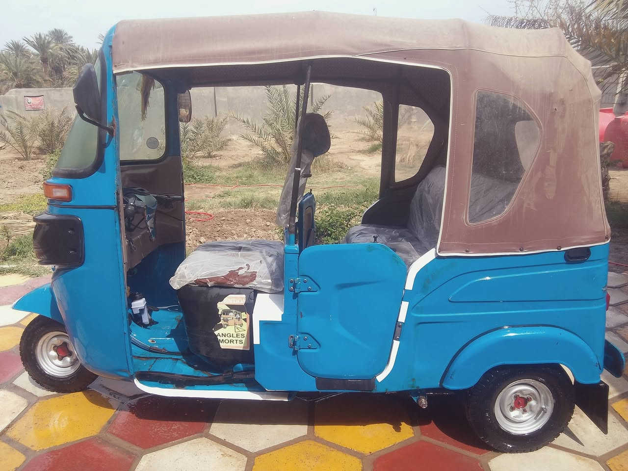 السلام عليكم شباب تكتك لبيع 22 شهر 11 رقم نكليزي مداور ثاني يوم تكتك مبدله ولفات وكشرها بيضربات بصيطه مثل ماواضح بل صور  مكلف بل نشر رقم لولد ***********/ذي قار قضاء النصر
