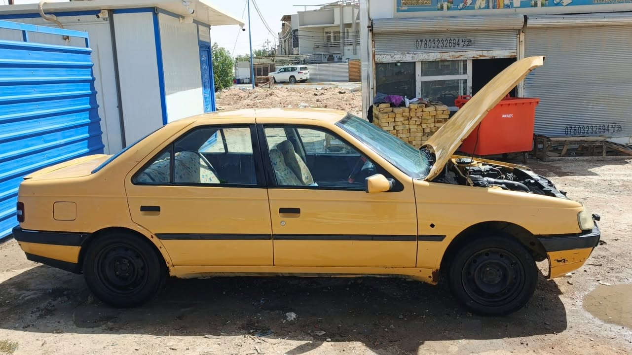 السلام عليكم بيجو 405 مكينه بيه بخار السعر 13 كهربائيات كله شغاله موديل 2012 ***********
