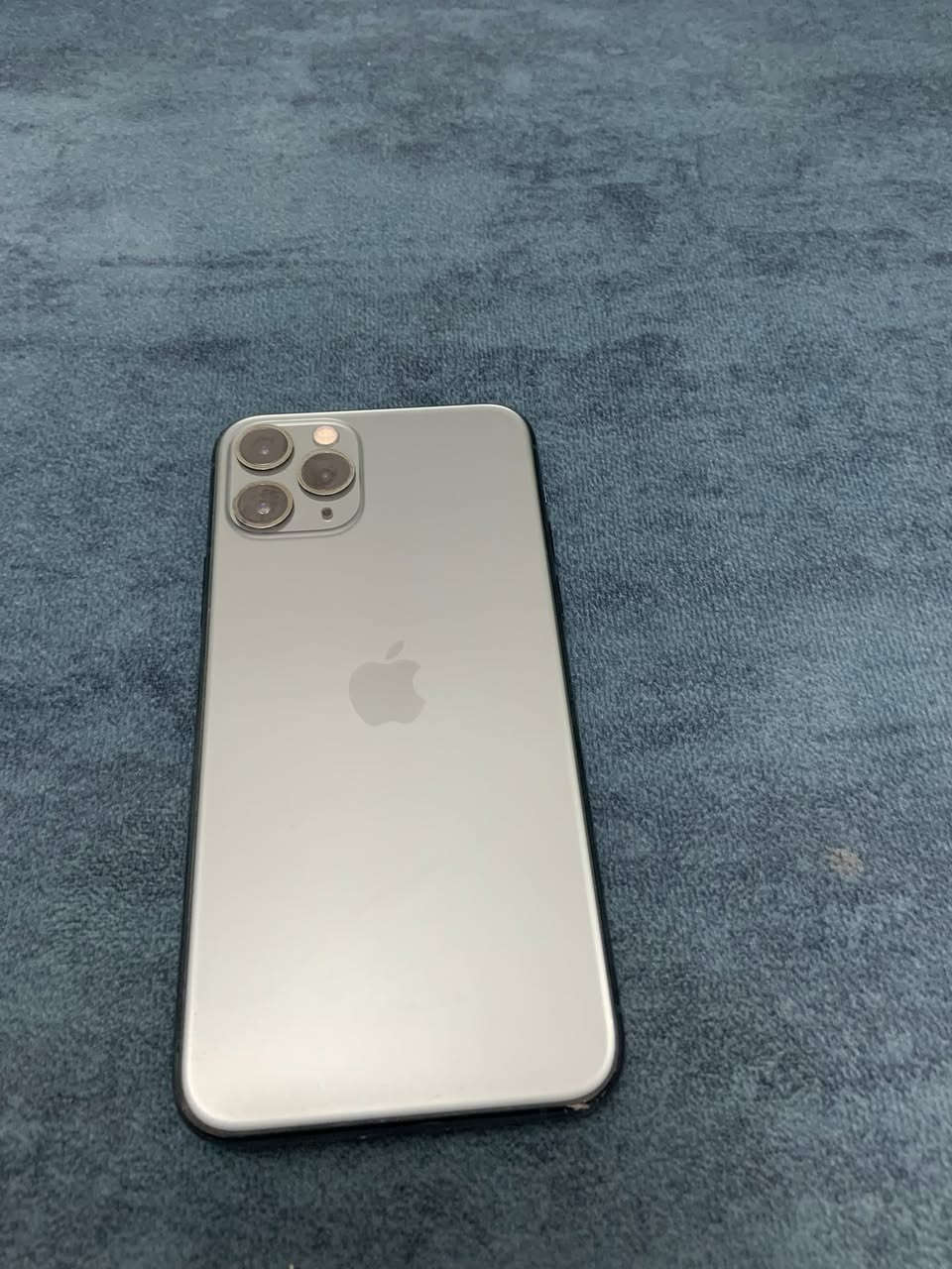 السلام عليكم🤝
للبيع ايفون       11pro  256gb📱
جهاز جديد بمعنى الكلمه لون زيتوني الجهاز كلشي بي شغال فيس ايدي اتصال فرمت حدث كلشي بالجهاز شغال كامرت الجهاز تخبل كلش واضحه و حلوه و ما بي اي 
مشكله ✅
الجهاز مستبدل شاشه تفصيخ اصليه و بطاريه✅

بطاريه الجهاز 100‎%‎🔋

مكاني بغداد الدوره📍

سعر الجهاز 275💵💵

للستفسار اكثر تفضلو خاص او الاتصال ع رقم 📞📞

***********
بي واتساب
