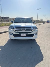 لاندكروزر • ٨ سلندر • البصرة