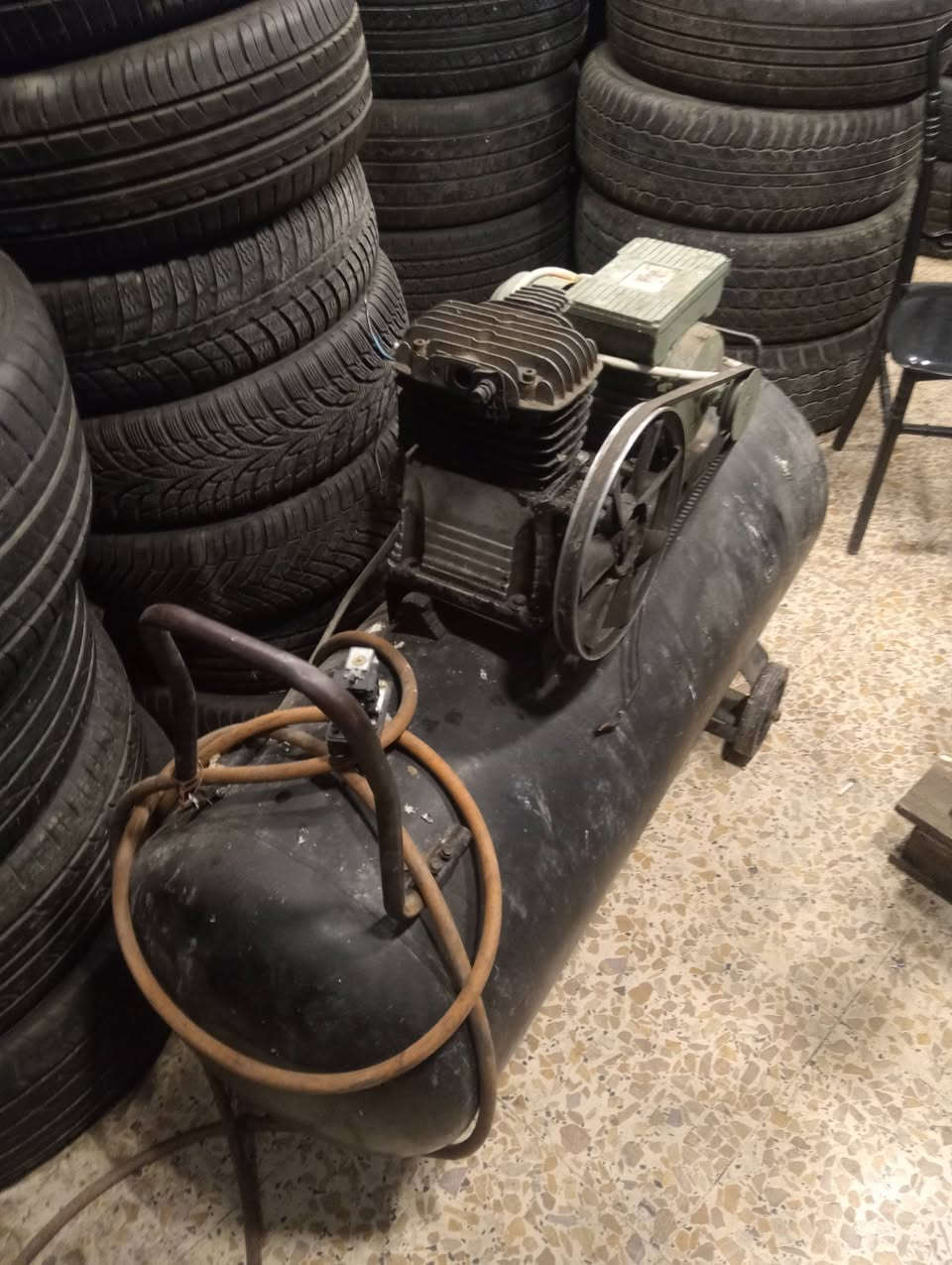 كمبريسر وقالعه للبيع
مكان بغداد حي جهاد


**إذا كنت صاحب هذا الإعلان وتريد حذفه لأي سبب، رجاءا أرسل رسالة إلى الدعم الفني**