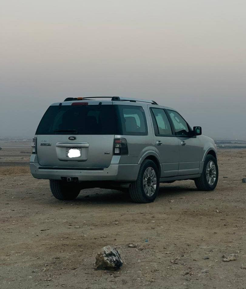 فورد اكسبديشن 2013
بيع او مراوس
السعر 120
العنوان الناصريه
***********
