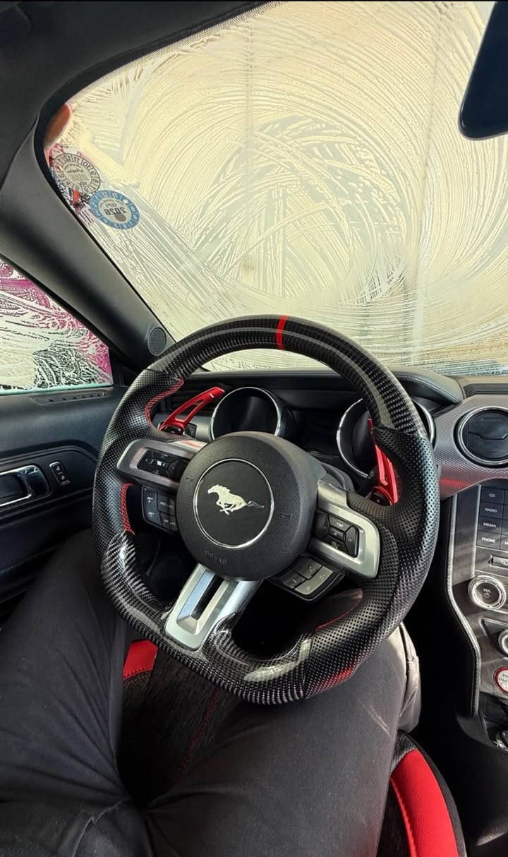 أنضف موستنك ايكو بوست موجودة بالنجف مديل 16
سيارة جاهزة على آخر حبّة، استعمال طالب جامعة واهتمام عالي جداً.
حادثها فقط قطعة وحدة (جاملغ أمامي جهة السايق) وتم تصليحه أصولي.

✔️ عليها مكينة جديدة موديل 2017 ماماشيه تقريبا ٣٠ الف 
✔️ محرك 2300 تيربو – 4 سلندر (EcoBoost)
✔️ كير ومكينة شرط، ما مفتوح برغي
✔️ كهربائيات كلها شغّالة بشرط
✔️ تبريد ممتاز والسيارة جاهزة استخدام يومي بدون أي ملاحظات

⸻

✨ الإضافات والتعديلات (مصروف عليها هواي)
 • دركسيون كاربون فايبر D-Shape — 300$
 • بك لايت شكل 2024 RGB يتغير عن طريق الموبايل — 300$
 • دوشمة جلد كنتارة أحمر — 100$
 • تفريغ كامل ويا دبات روش — 400$
 • برمجة (Cut-Off) سيفتي وأمان — 100$
 • دفيوزر خلفي شيلبي — 100$
 • دعامية شيلبي بلادي (تفصيخ) — 180$
 • ويل ويلد خلفي قياس 18 — 200$
 • ويل بلادي موستنك أمامي قياس 19
داون بايب + اكس بايب+ دبات روش+ بوابه تحكم عل ريموت لكتم وفتح الاكزوزست
🔧 السيارة بلادي ومصروف عليها بتعب وذوق،
وبالواقع أجمل من الصور بمراحل.

⸻

📄 التفاصيل القانونية
 • السيارة باسمي ✔️
 • تحويل أو وكالة متوفر
 • رقم جديد ألماني / سليمانية
 • السيارة ما تحتاج أي صرف نهائياً

⸻

💰 السعر

المطلوب: 145
وبيــه مجال بسيط للشراي الجاد.

⸻

❗ سبب البيع

مقبل على زواج. النجف, العراق


**إذا كنت صاحب هذا الإعلان وتريد حذفه لأي سبب، رجاءا أرسل رسالة إلى الدعم الفني**