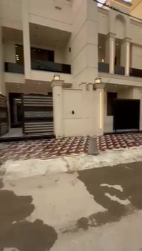 للبيع _ للبيع   بيت مساحة 175 متر واجهه 7 متر حديث ( زيرو)   يتكون من ...