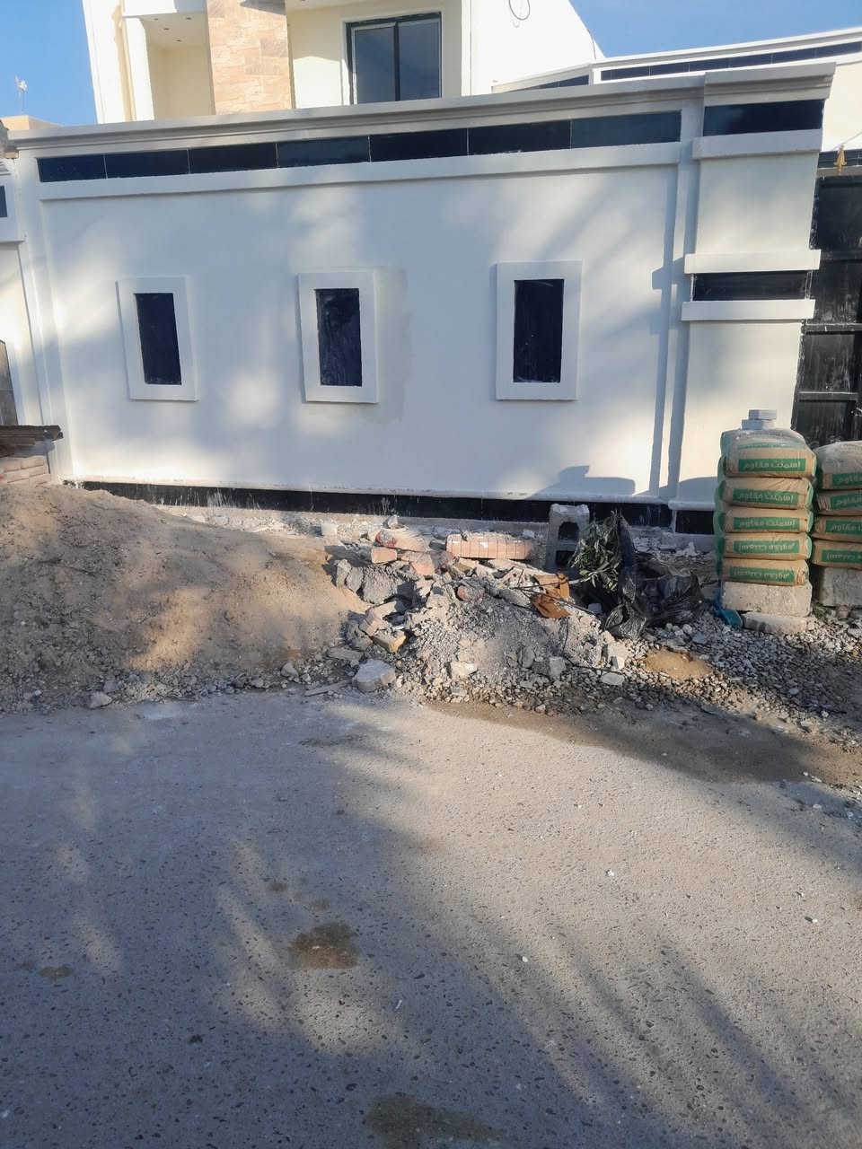 صباغ عام داخل وخارج واجهات وترميم عام ***********
