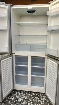 07755572822 ثلاجه 30 قدم نوع شينول شغاله علفحص تجميد فول سعرها 300 مدي...