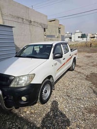 هايلكس • ٢٠١٠ • رقم دهوك