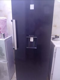 من رخصة مسؤول الكروب عندي مجمدة وثلاجة عاموديات اقتصاديات بالكهرباء نظ...