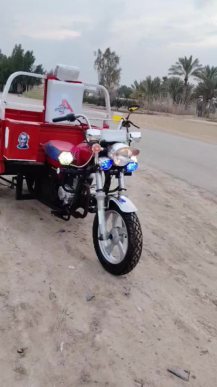 السلام عليكم ستوته للبيع اوراق اصولي الموديل 2013 طالعه بال 2014 مقفوله كفاله عامه كهربائيات كلها شغاله بها محرك 2022 ستوته خير من الله نقره سلف تخم تاير جديد رقبه مقفوله من لحيم السعر مليون وبيها مجال مكان بالحمزه الغربي والاستفسار على هذا الرقم***********
