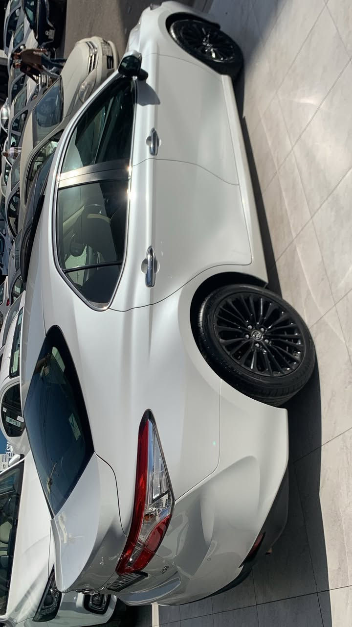 كامري خليجي موديل 2019 فول موصافات ال جي  

بيها مكانين بارد وشويه صبغ جوه رقم مال الصندوق 

رقم سليمانية ماشيه 77 الف حقيقي مكان السياره الرمادي 
الاستفسار وسعر ع الرقم ***********
