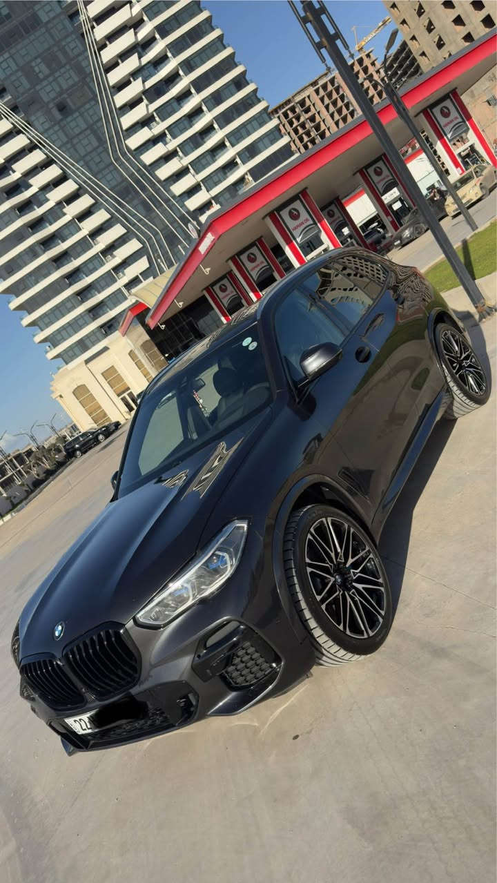 السلام وعليكم … 
للبيع BMW X5 40i 

***********
*********** 
 
السياره موديل 2023 
محرك ٦ سلندر توربو 
سيارة وارد امريكي 
سياره كلين بيها تعديل بارد بسيط تقريبا شبرين فقط
بدون ايرباك بدون دواخل بدون تبديل بدون فتح 

بانوراما 
٥ كاميرات 
٣٦٠ حساسات + نقطه عمياء 
داتاشو HUD 
اناره داخليه عده الوان 
تشغيل عن بعد
‏Autopark 
‏Auto hold 
‏Auto start/stop 
‏Auto reverse 
تحديد مسار 
نظام مانع اصطدام امامي وخلفي 
ستيرن بي تنبيه هزاز 
دبل صندوق كهرباء وبحركه الرجل يفتح وينسد 
لايتات ليزريه بلادي وادابتڤ 
ماوس وكير كرستال بلادي 
كشن جلد وكهرباء وخزن وهيتر 
ويل تو سايز 
سياره ماشيه ٥٠ الف 
سياره بدون مصرف عدا دهن وبانزين 
رقم اربيل + السياره باربيل 
السعر : ٤٥٥ وبي مجال 
معلومات اكثر : 
 ***********
*********** أربيل, العراق
