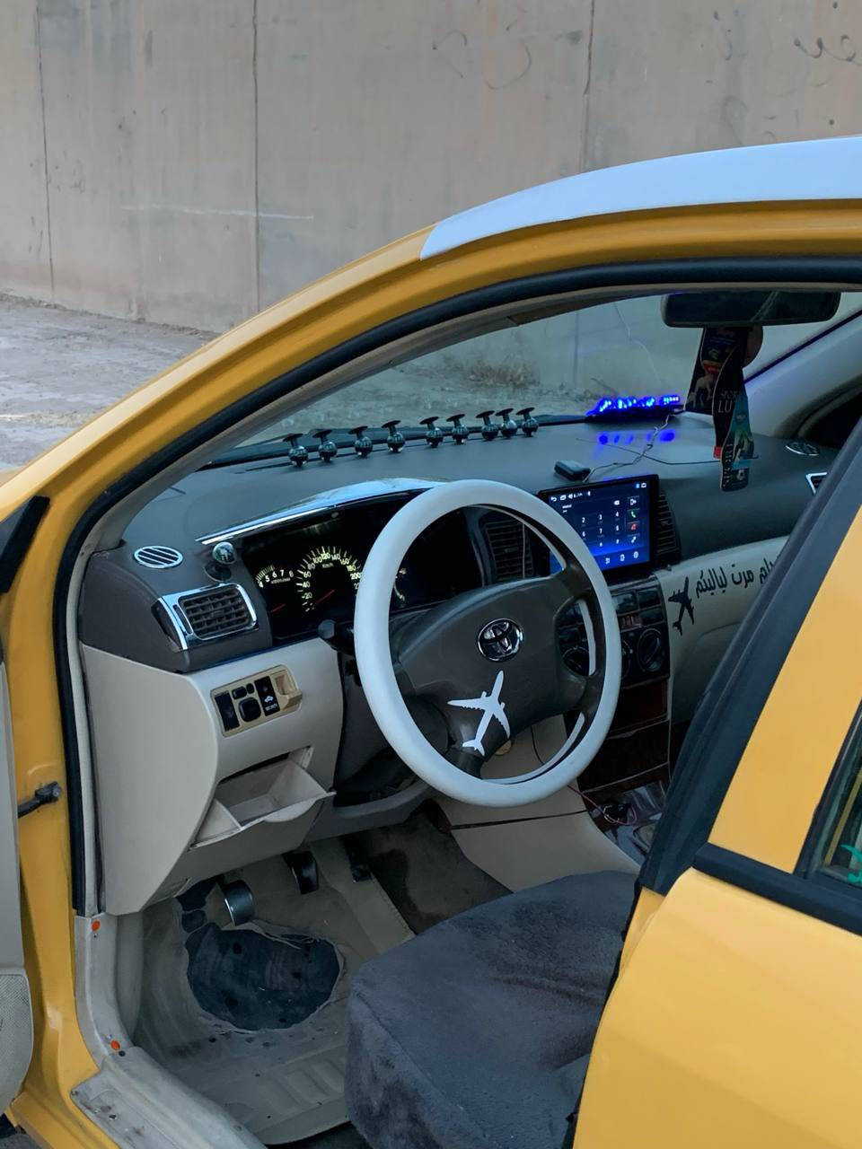 سلام عليكم : بي واي دي F3  2011 للبيع رقم بغداد سنويه وارقام جدد مشروع وطني تحويل ثاني يوم كير محرك بشرط لا تنقيص ولا تبخير تبريد تدفئه كله شغال تايرات جدد صدر كله جاهزه شاشه وسستم سماعات فول كله شغال سعره 43 
***********
