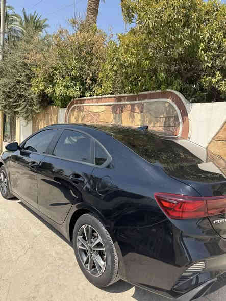 السلام عليكم
فورتي 23 ماشية 22 سيارة جديده حادث قطعه واحدة راديترات تبريد بلادي بدون اي ايرباك السع152 بيها مجال بسيط
***********
