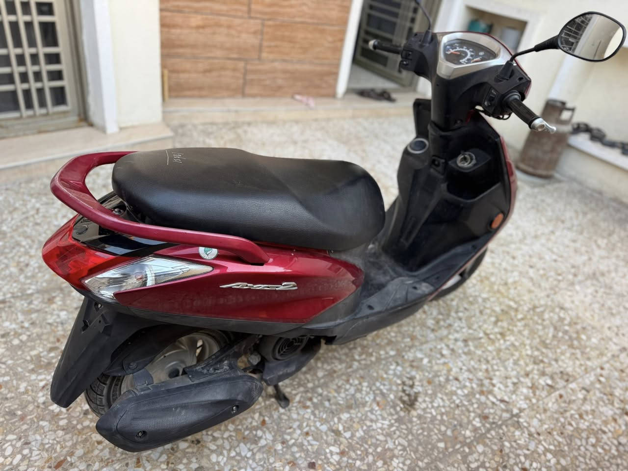 اكزز جديده ومكفولة برغي مامفتوح نضيفة بمعنى الكلمة صار اسبوع نازله من الرمبة العنوان بغداد الدورة للأستفسار ***********
السعر مليون ٦٠٠ وبية مجال
