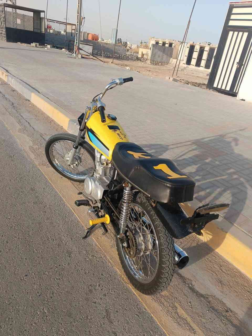 نامه للبيع كلك شاصي 17 وو مكينه 23 مفتوحه مره وحده مكاني سماوه شراي اتصل ***********
