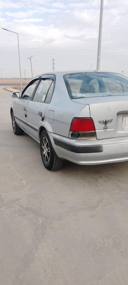 السلام عليكم
كورلا تيرسل موديل 95 رقم 
دولي بسمي سياره فول توماتيك كير محرك كورلا بدون صبغ مجرد تقحيلات بدون ضربه كهربائيات كل شغاله تدفئة تبريد بس غاز قفل مركزي شاشه سعر 45$ وبه مجال شرط تحويل 

رقم ***********
رقم ***********
