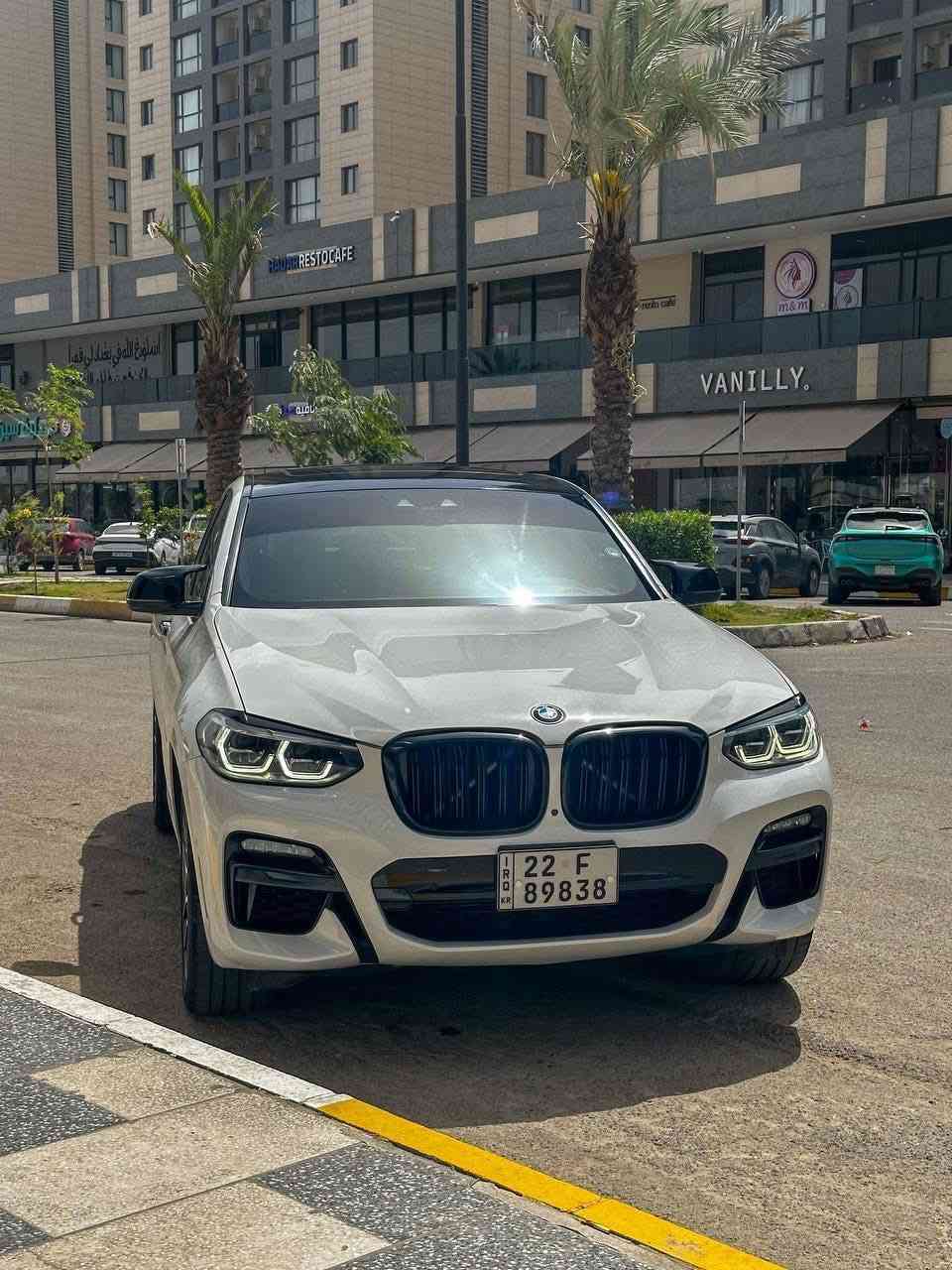 السلام عليكم للبيع او المراوس
BMW X4 M40i - 2021 
مواصفات M-Performance | جداً نظيفة
• كلين تايتل (بدون صبغ، بدون إيرباك، مكفولة من التكحيل).
• المحرك: B58 ستة سلندر 3000 تون بور تيربو
• الممشى: 61,000 ميل فقط.
• المواصفات: داخل أحمر كاربون فايبر كامل، كاميرات 360، داتا شو، نظام صوت Harman Kardon، قيادة شبه ذاتية.
• التحديث: شكل خارجي M كامل (قطع أصلية) + عدادات X4M.
• الصيانة: عليها ادامة بالكامل (دهن، فلاتر، باتري، دسكات) كلشي جديد وأصلي.
✅ السيارة بحالة الوكالة - جاهزة من كلشي

📍 الموقع: بغداد - حي الجهاد.
📑 الأوراق: رقم أربيل (بإسمي) تحويل ثاني يوم.
📞 للتواصل: ***********
