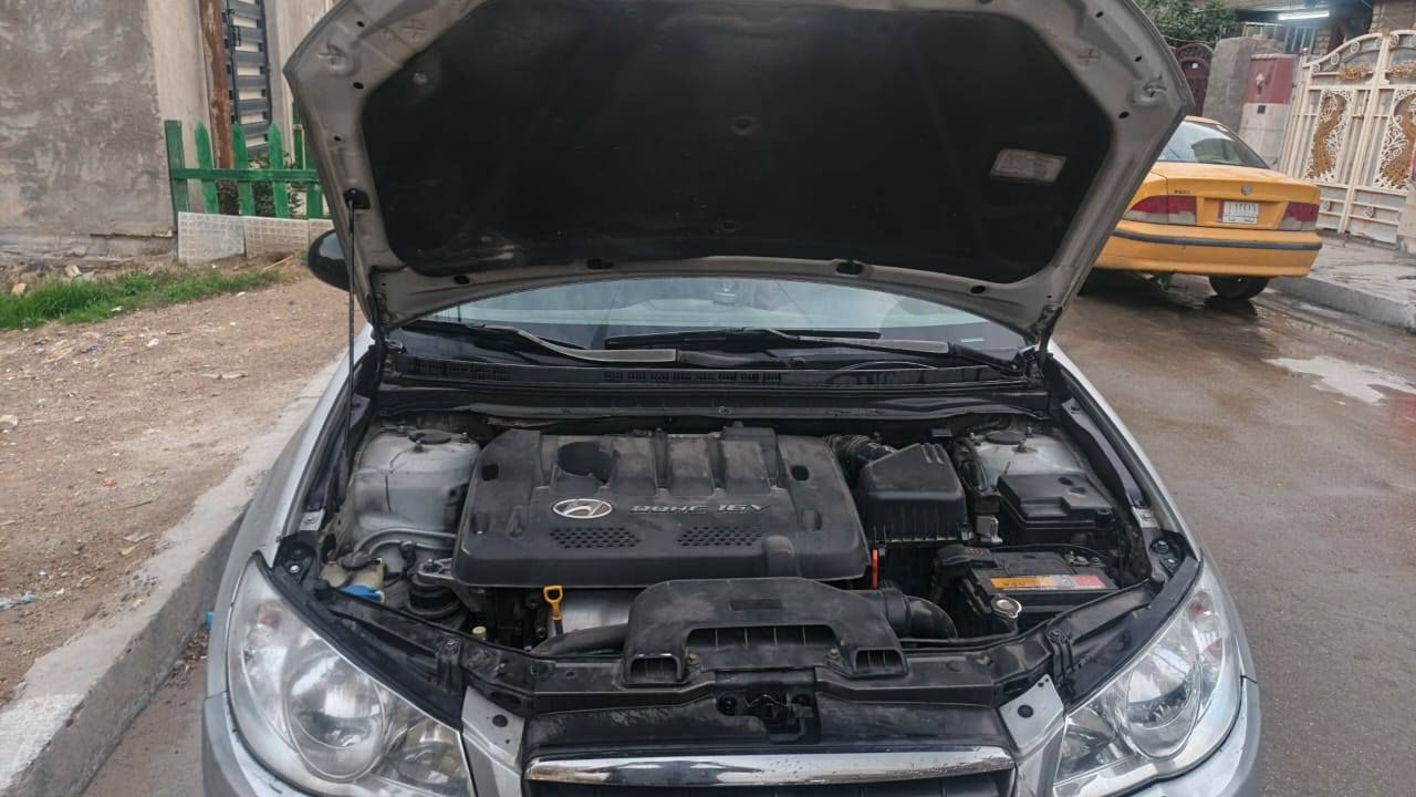 السلام عليكم الانتره خليجي 2007
محرك 2000 رقم بغداد جديد. اسمي 
السياره مكفوله من الصبغ بيه بنيد مبدل اصلي نفس لون
السعر 92
سياره جاهر تبريد تدفه كلشي شغال 
اتصال ***********
0788297294
