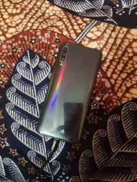 سامسونج A50 • ١٢٨ جيجا • بصمة