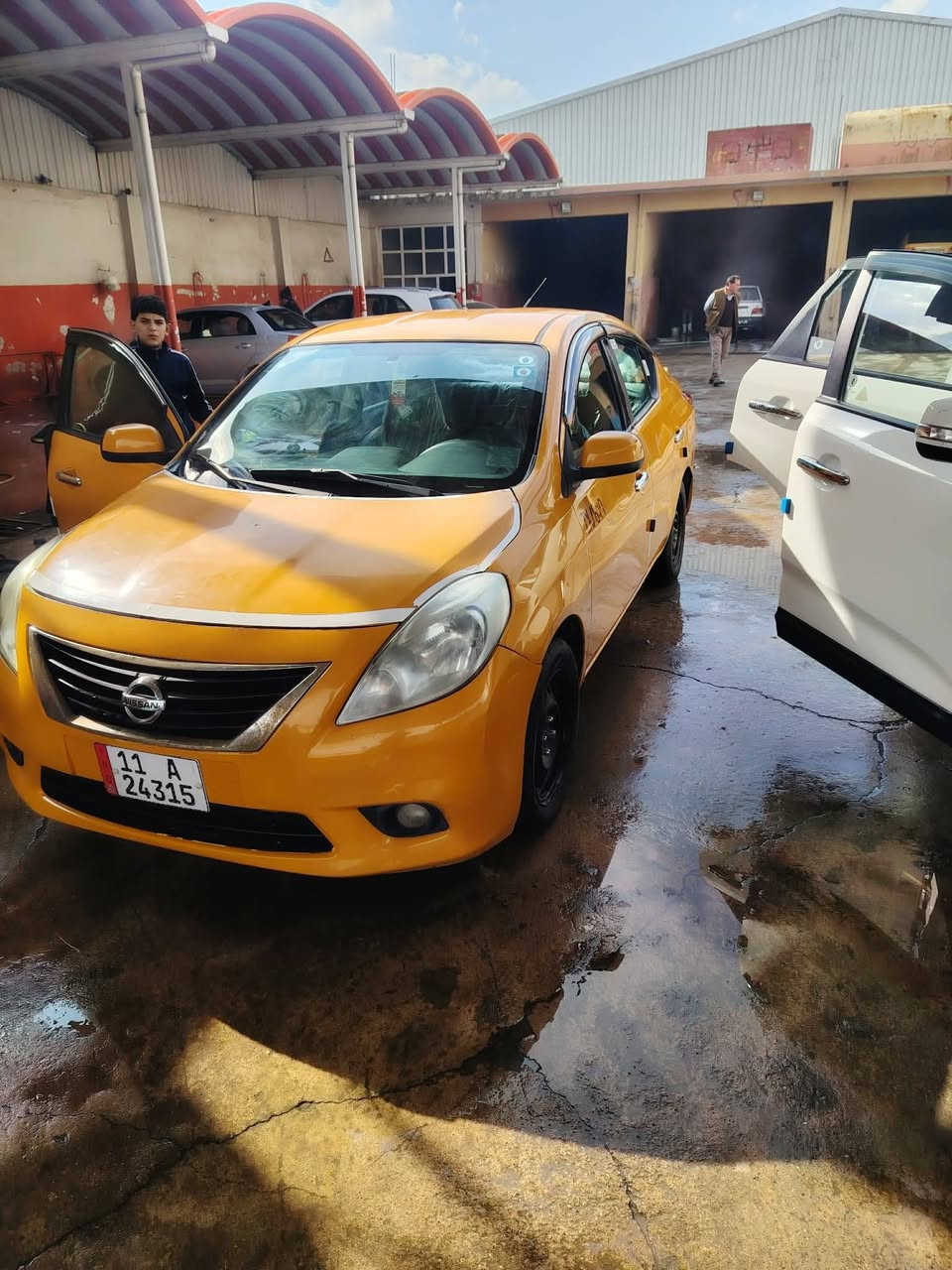 نيسان فيرسا 2014
سيارة باسمي 
كابون ماستر 
هيه غرامات صفر 
السعر 75
وبيها مجال 
***********
