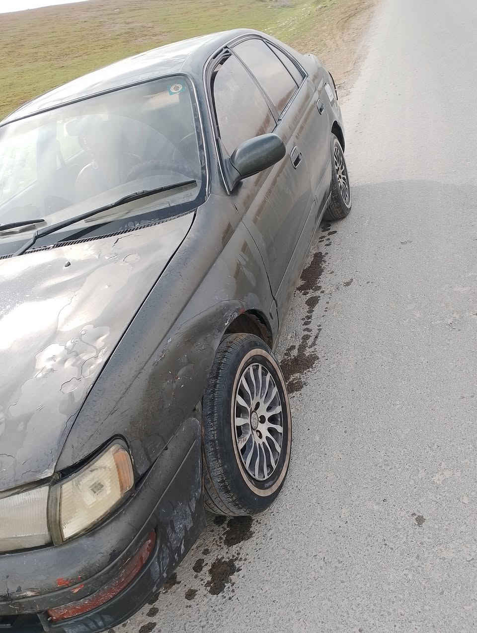 السلام عليكم ورحمة الله وبركاتة
فرخ بطة 1992 رقم نينوى  دولي مصطرها سنويتة ل2030 شرط الوكالة والتحويل كاربون بانزين بيها  محور كير عادي والمحرك بي نفخ السعر 31 وبيها مجال للطيبين العنوان الموصل الايمن 
***********
