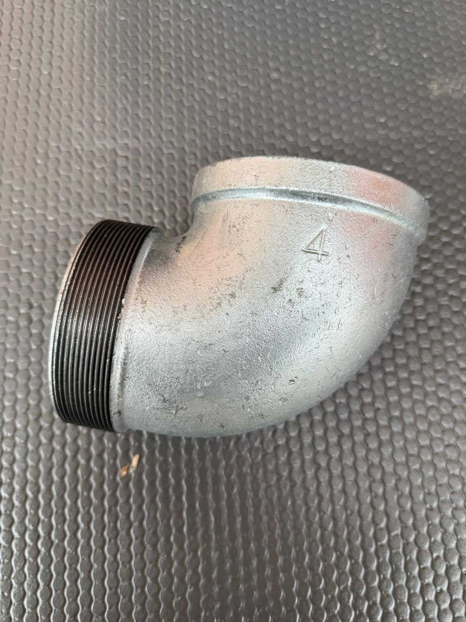 فتنك يستخدم للأغراض الزراعية والصناعية البيع جملة فقط
للإستفسار ***********
