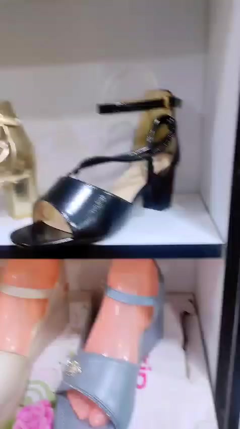 #تنزيلات
السعر القطعه 5 الاف


**إذا كنت صاحب هذا الإعلان وتريد حذفه لأي سبب، رجاءا أرسل رسالة إلى الدعم الفني**