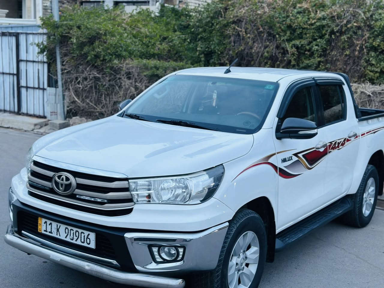 🚗 سلام عليكم للبيع بيكم  تيوته كوتيه 2017 فورويل (دبل)

📍 عنون بغداد بحي اور 

✅ بنزين

✅ فور ويل 4x4

✅ الممشى: 250,000 كم

✅ نظافة عالية جداً

✅ مكينة 2700

✅ جاهزة بالكامل 

✅ اللون: أبيض

💰 السعر249 ورقة /// وبيه مجال حك جيتك واني خادم 

📞 اتصال أو على رقم تالي أو واتساب 

***********
