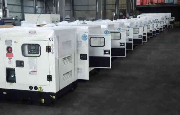 تعبت من انقطاع الكهرباء ؟ 
الان تعلن #شركة_نبع_الزيتون_لتجهيز_مستلزمات_الدواجن عن توفر مولد البيركز الكاتم درجة أولى 

☑️قوة تحمل عالية مناسبة لأجوائنا في الصيف والشتاء 
☑️تشغيل ذكي هادئ و وسريع 
☑️مناسب للاستخدام المنزلي و التجاري 
🔥 اسعار تنافسية 

وقد توفر بالأحجام
69kv
55kv 
41kv 
34kv 
اتصل على الأرقام التالية وريح بالك :
زين العراق: 0788 527 8360 
اسيا سيل : ***********
