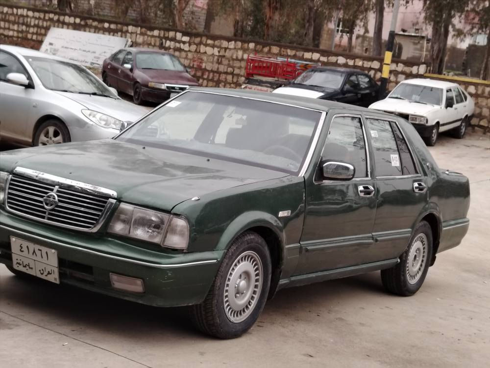 سدریک 2001 بۆیاغ تەنکبوە هەڵی داوە
سبوغ عامە بێ دەعم و لێدران
پشت و پێشی هیچی پێوەنیە
ناوی لەحاسیبە نیە. ناوداخیلی زۆرجوانە
گێڕومەکینەو تەبرید بەشەرت
توندوتۆڵە بێ مەسرەفە
سەنەوی بەسەرچوە
33وەرەقەو مەجالێکی کەم
***********ڤایبەر وەتس ئەپ
***********لەشاری کۆیەم كويسينجاك, أربيل
