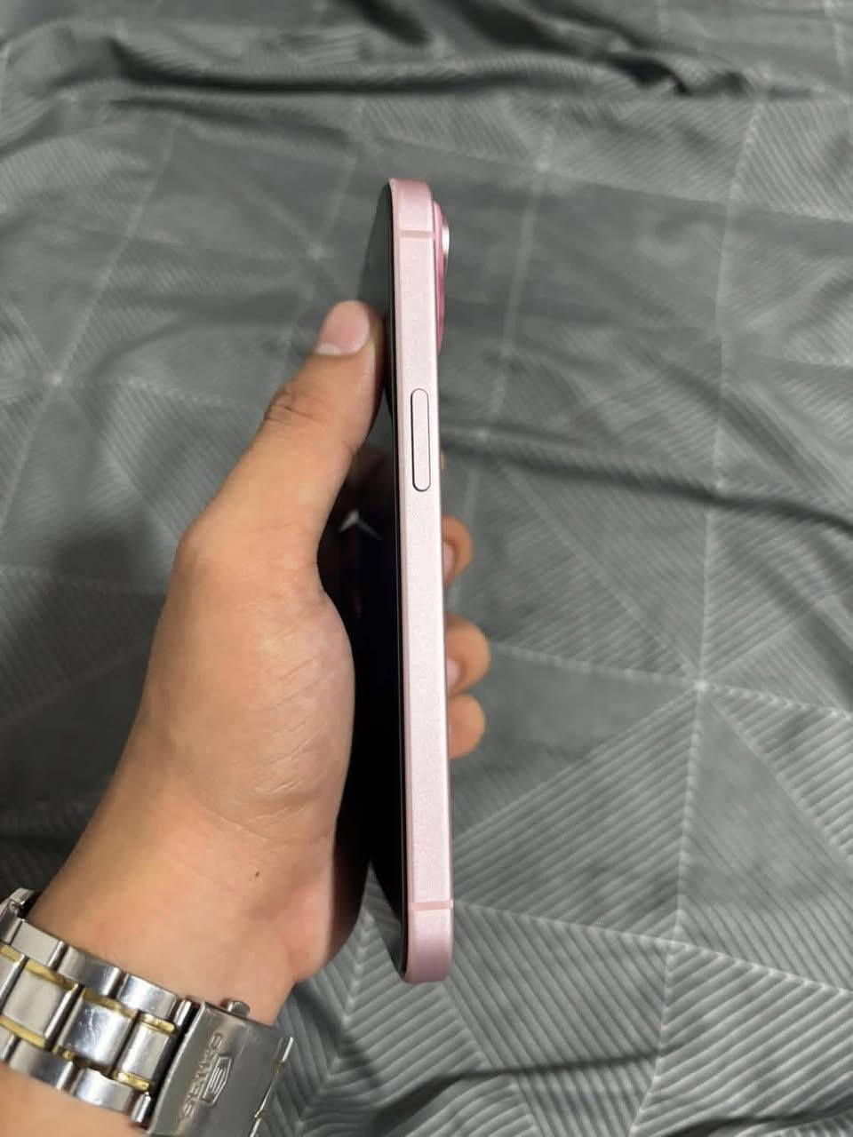 iphone 15
ذاكره 256
بطاريه 88%
‏1 sim يدعم
إمريكي . نموذج AM
مامفتوح . بدون ملحقات
 جهاز طافي فحم.فقط يحتاج تحديث كامل برمجه شعار ابل . بدون ايكلود لأن كله متوقف حالياً  
فحص مع ظمان
سعر 145 الف نهايته
عنوان / اربيل مناره + متوفر توصيل


**إذا كنت صاحب هذا الإعلان وتريد حذفه لأي سبب، رجاءا أرسل رسالة إلى الدعم الفني**