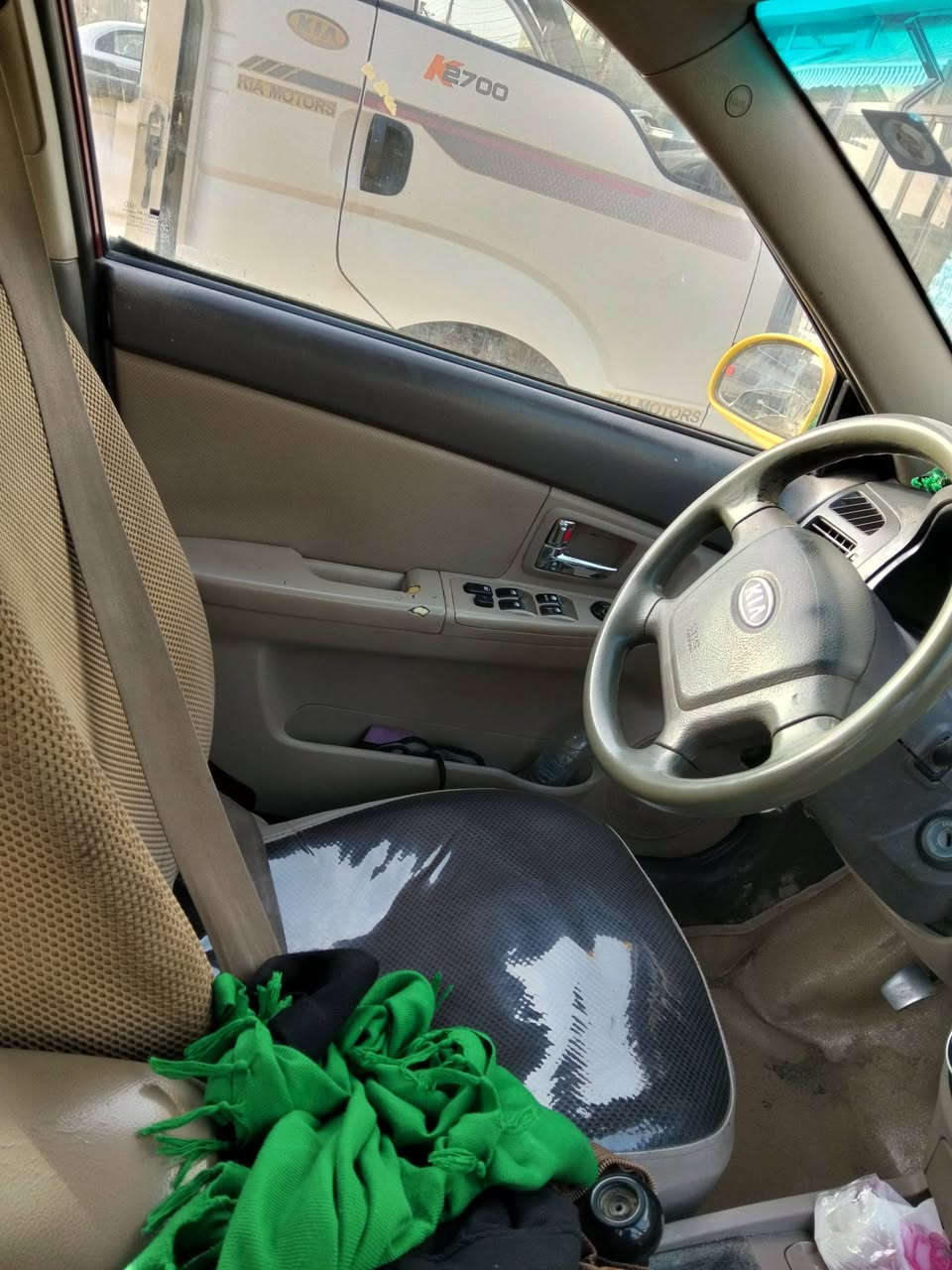 السلام عليكم سبكتره 2009رقم بابل انكليزي مصفر هياءوغرامت سياره حلوه كلش مال جناي محرك 2000 كيرعادي العنوان حله السعر58وبيه مجال الستفار***********
