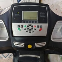 : للبيع جهاز جري رياضي نظيف جداً جهاز جري مستعمل بحالة الوكالة، شغال و...