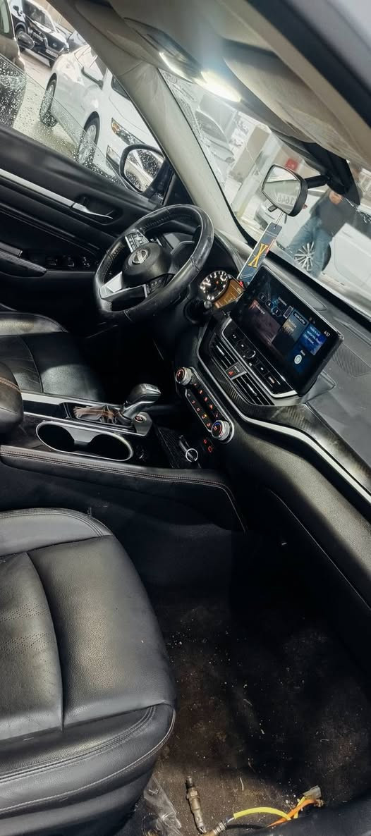 نیسان ئڵتیما 2023 SRپڵس دوو بارجەو نیو بویاخ بۆنیت چمە لخ ڕە نگی سمۆکی بی مە سرە ف بی سارد بێ شوخت فول موسە فات سلایت شاشە گە ورە جلد کامل مواسە فات سە یارە کە بێ مە سرە فە تکایە گە رمووشتە رینیت تیل مە کە ڕە قمی تازە یە 2031 ژم *********** السليمانية, العراق
