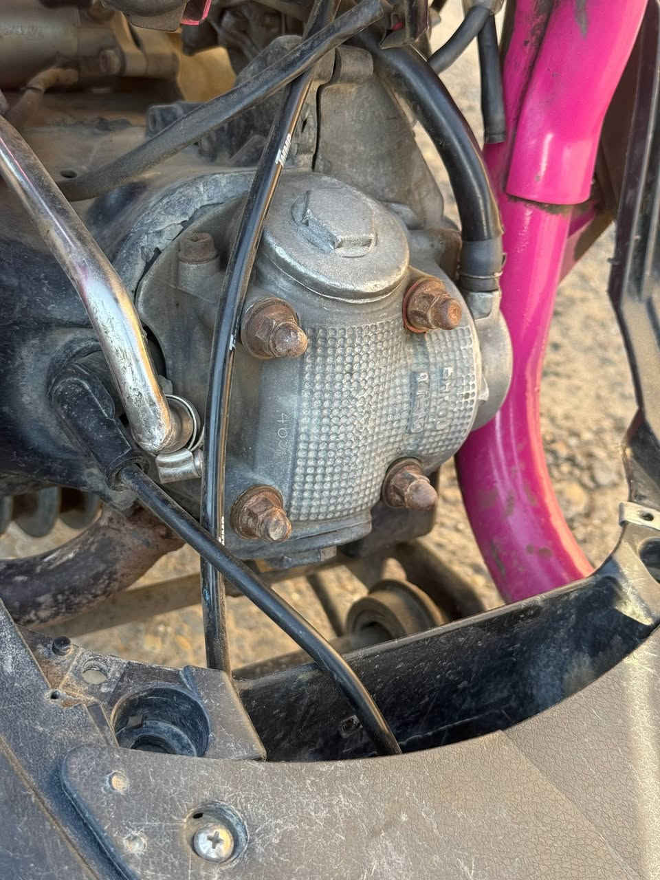 ماكس ٤٩ مال لعب للبيع

شاصي لون وردي مميز🩷
تطعيمات لدبلات وقطع اخرى لون بحري🩵
مكينه مكفوله من تنقيص وتبخير. شغاله هندر وسلف نقصها باتري. السعر ٣٠٠ مكاني رمادي


**إذا كنت صاحب هذا الإعلان وتريد حذفه لأي سبب، رجاءا أرسل رسالة إلى الدعم الفني**