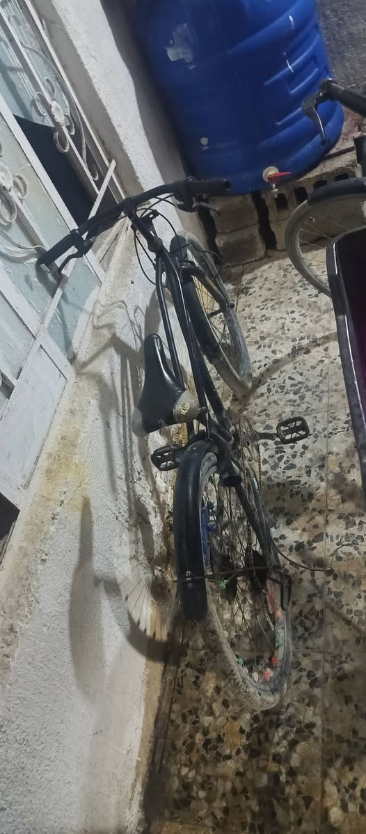 للبيع قيم وخذ مكان كربلاء حي العامل السايدين مال جامع الشبل الاصفر حجم 24والثاني الاسود حجم 20


**إذا كنت صاحب هذا الإعلان وتريد حذفه لأي سبب، رجاءا أرسل رسالة إلى الدعم الفني**