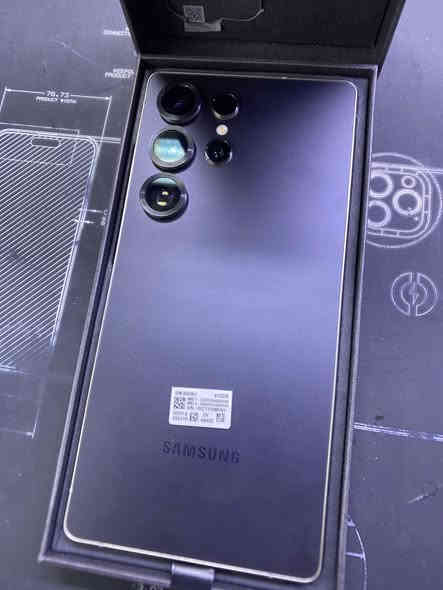 اعادة نشر ‼️

25 altra📱قافل kg 
الجهاز مستخدم 155 يوم 
السعر 800 وبي مجال ✨
للتواصل /***********
