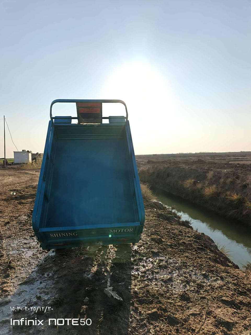 السلام عليكم 25جمره مرقم دولي واصط تحويل مباشر ***********
