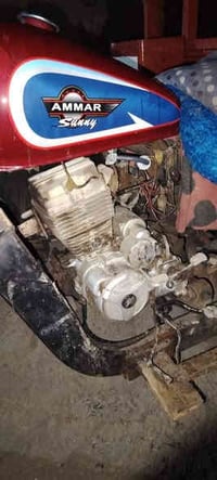 شباب دراجه مديل 2014 اوراق اصولي سعر 600 وبيه مجال للستفسار 0782621352...