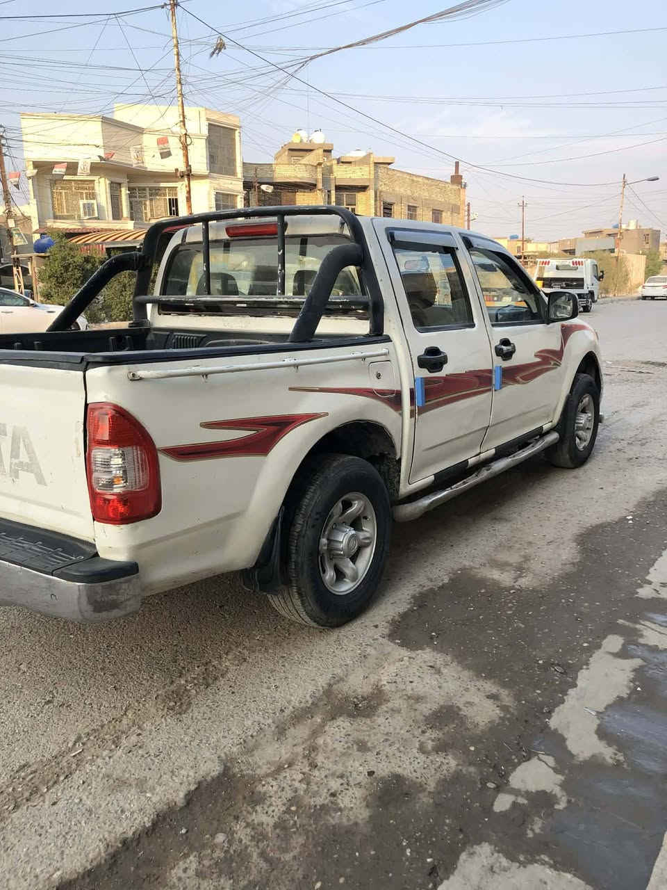 للبيع بيكم كنو  موديل 2011 رقم بغداد نكليزي شرط التحويل سياره جاهزه كير محرك مكفولات تبريد تدفئة شغالات كهربائيّات كلهه شغاله السعر 52 مكان بغداد ***********
