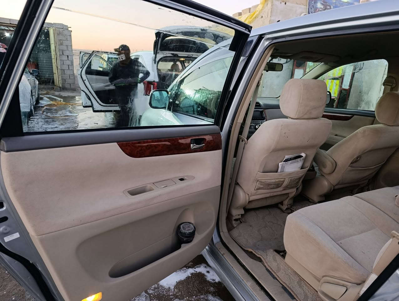 السلام عليكم..
ابصم للبيع كفاله عامه عدا صبغ قماره فقط اثر جراد موديل 2012 شاصي 17 رقم انكليزي بصره تحويل ملكيه مباشر اصل تو ويل للاستفسار ***********
